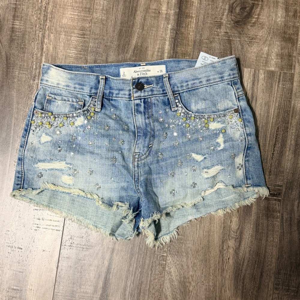 Abercrombie & Fitch Distressed Embellished Denim Shorts Light Wash W26 Size 2